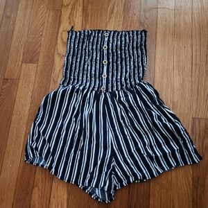 Garage Black and White High Waist Women's Shorts